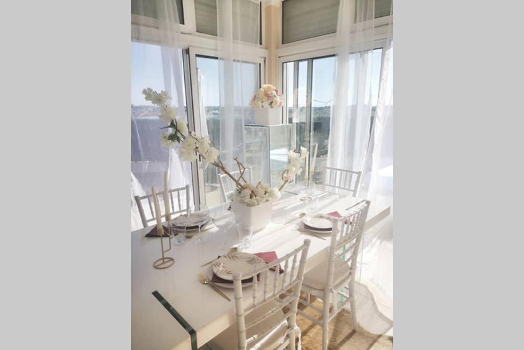 Penthouse With Sea View & Private Terrace Apartment Guia  Exterior photo