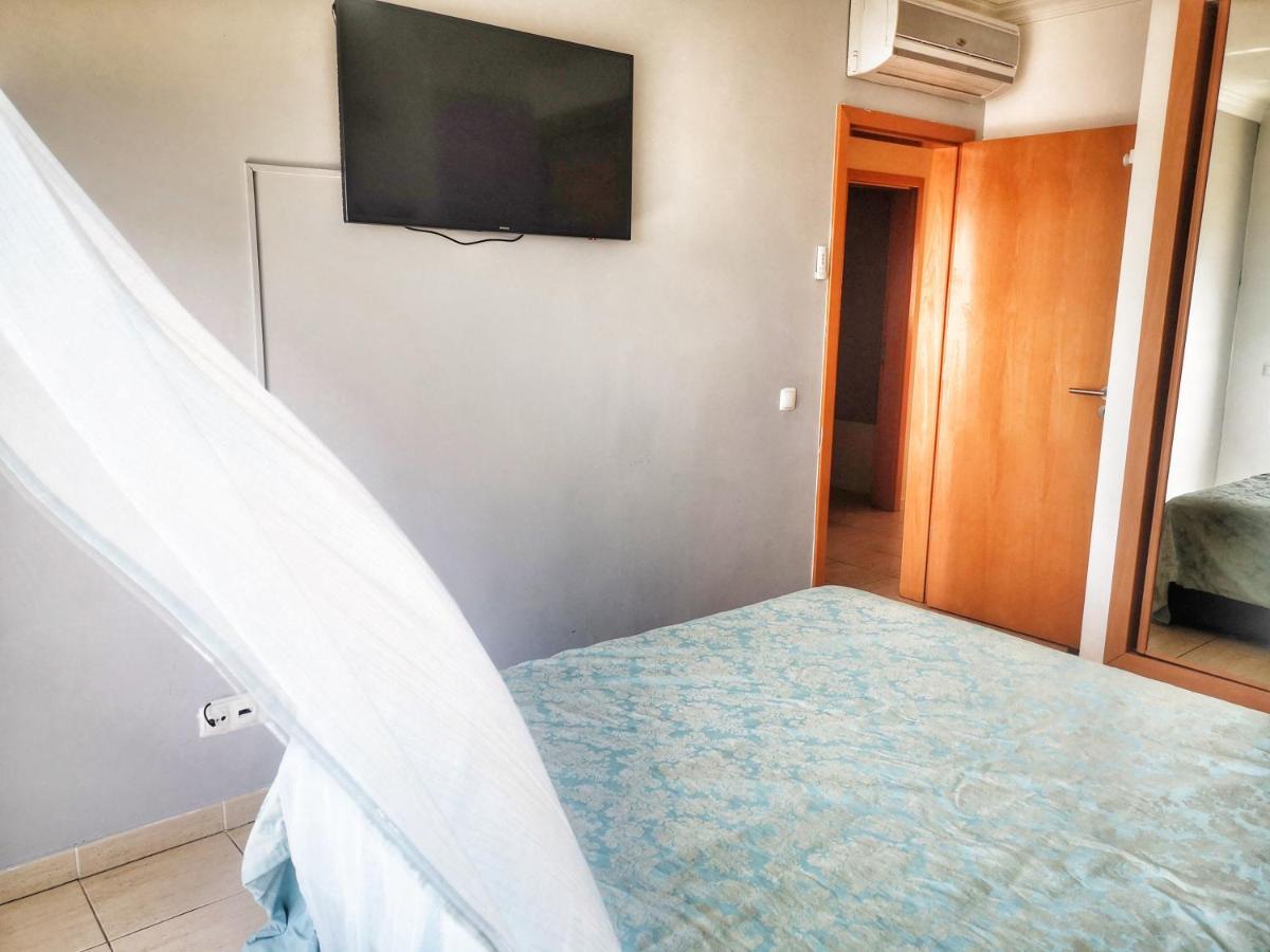 Penthouse With Sea View & Private Terrace Apartment Guia  Exterior photo