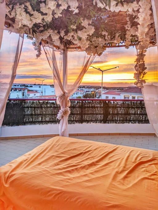 Penthouse With Sea View & Private Terrace Apartment Guia  Exterior photo